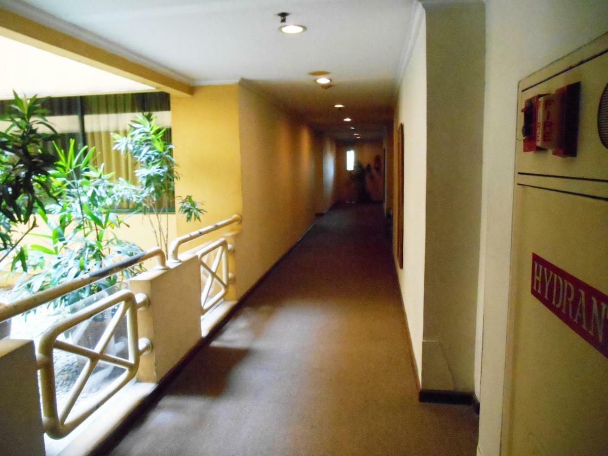 Prinsen Park Hotel Jakarta Exterior foto